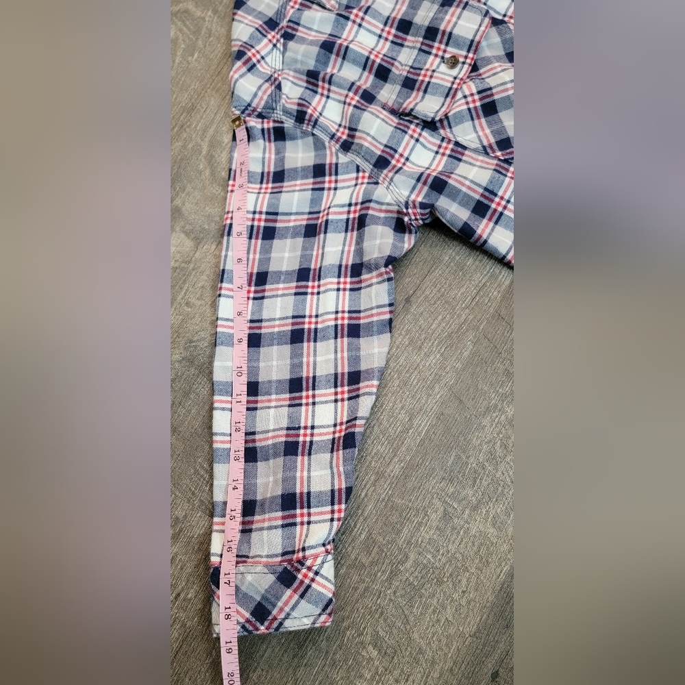 BDG Urban Outfitters Rayne Flannel Boxy Cropped Button Down Womens M Red Blue Gr - Picture 11 of 14